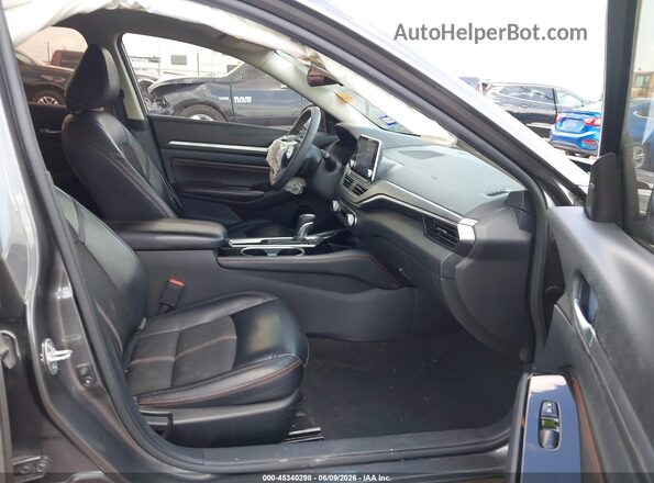 1N4BL4CVXPN373628 2023 NISSAN ALTIMA Серый Вид салона спереди