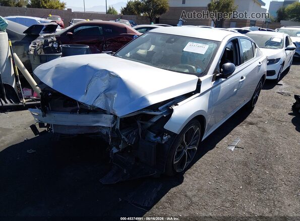 1N4BL4CVXRN353107 2024 NISSAN ALTIMA Silver Vista tres cuartos delantera izquierda