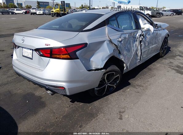 1N4BL4CVXRN353107 2024 NISSAN ALTIMA Silver Trasero derecho