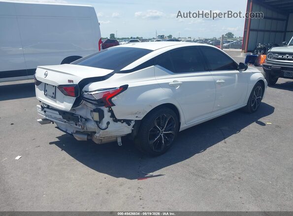 1N4BL4CVXRN385328 2024 NISSAN ALTIMA White Հետևի աջ