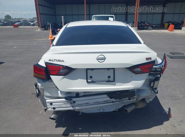 1N4BL4CVXRN385328 2024 NISSAN ALTIMA White 