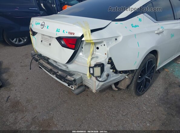 1N4BL4CVXSN342453 2025 NISSAN ALTIMA White Widok z przodu
