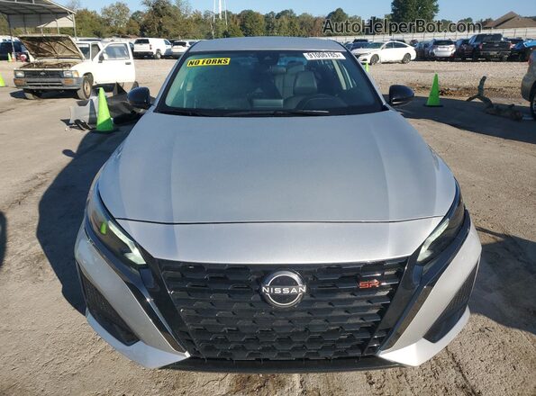 1N4BL4CVXSN413506 2025 NISSAN ALTIMA Silver Front view