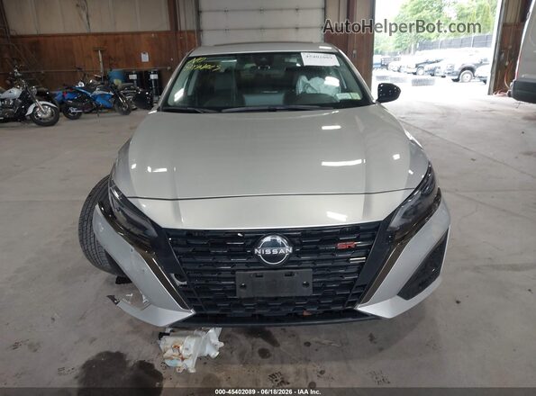 1N4BL4CW2RN403488 2024 NISSAN ALTIMA Silver Вид щитка приладів