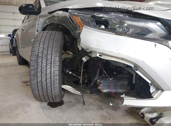 1N4BL4CW2RN403488 2024 NISSAN ALTIMA Silver Вид спереду