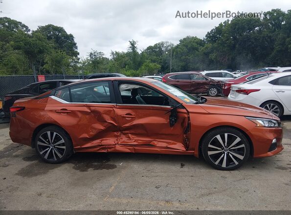 1N4BL4CW3LC258593 2020 NISSAN ALTIMA Orange უკანა სალონის ხედი
