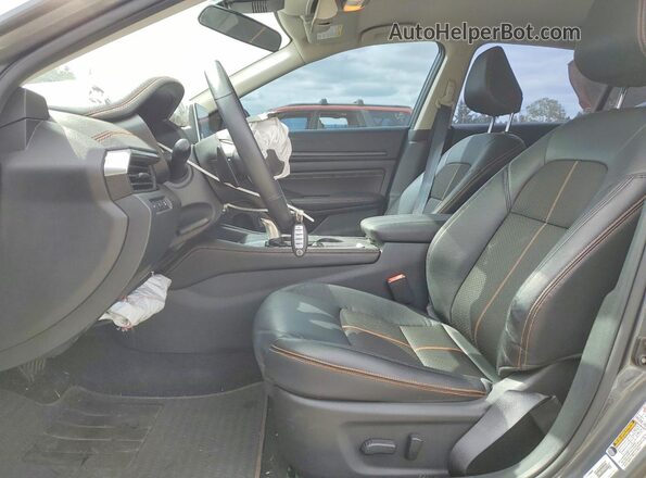 1N4BL4CW5MN337513 2021 NISSAN ALTIMA Gray Front interior view