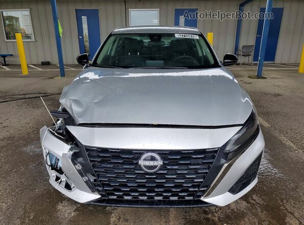 1N4BL4CW7SN433270 2025 NISSAN ALTIMA Silver Widok z przodu
