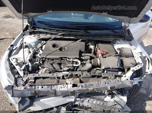 1N4BL4CW8KC149352 2019 NISSAN ALTIMA Silver Rear view