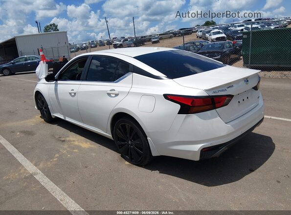 1N4BL4CW8LC239389 2020 NISSAN ALTIMA Белый Задняя левая четверть
