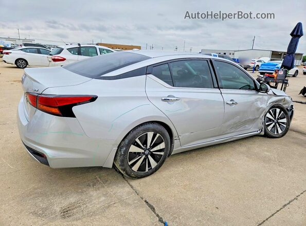 1N4BL4DV0LC113243 2020 NISSAN ALTIMA Silver Rear right