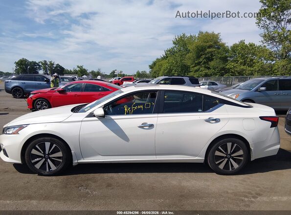 1N4BL4DV0MN310029 2021 NISSAN ALTIMA White სალონის 360-გრადუსიანი ხედი