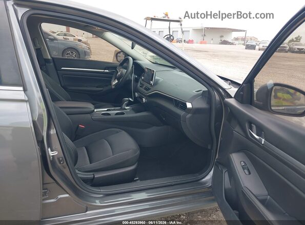 1N4BL4DV0NN326281 2022 NISSAN ALTIMA Серый Вид салона спереди