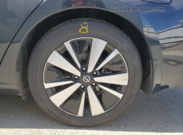 1N4BL4DV0NN349463 2022 NISSAN ALTIMA Black 