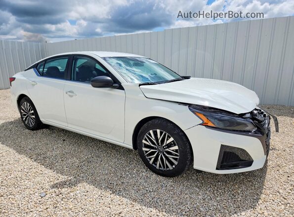 1N4BL4DV0TN311857 2026 NISSAN ALTIMA White Przód prawy