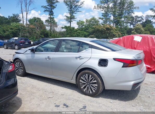 1N4BL4DV1RN362180 2024 NISSAN ALTIMA Silver სალონის 360-გრადუსიანი ხედი