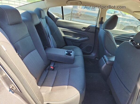 1N4BL4DV1SN305869 2025 NISSAN ALTIMA Gray Vista de los asientos traseros