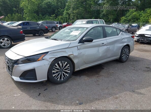 1N4BL4DV1SN412808 2025 NISSAN ALTIMA Silver Դիմացի տեսք