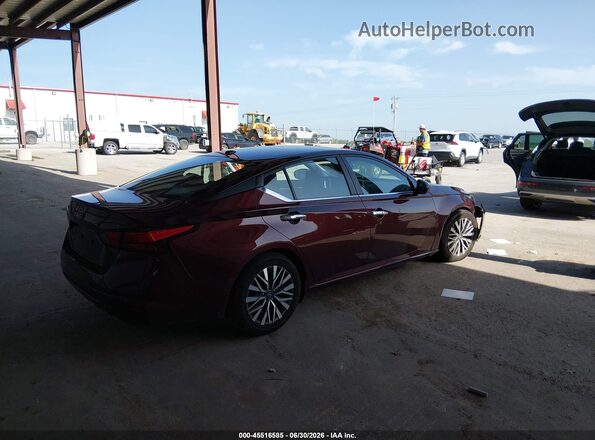 1N4BL4DV2PN360516 2023 NISSAN ALTIMA Бордовый Задняя правая четверть