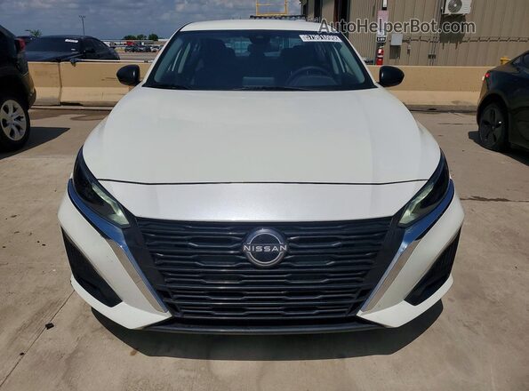 1N4BL4DV2SN304567 2025 NISSAN ALTIMA White Vista frontal