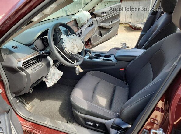 1N4BL4DV2SN333440 2025 NISSAN ALTIMA Burgundy Front interior view