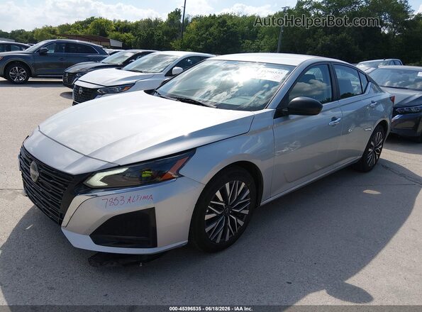 1N4BL4DV2SN365403 2025 NISSAN ALTIMA Gray წინა მარცხენა ხედი სამი მეოთხედიდან