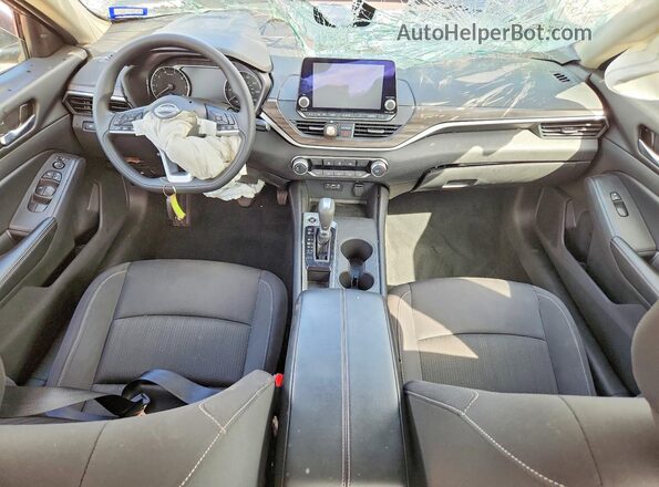 1N4BL4DV2SN380953 2025 NISSAN ALTIMA Charcoal Widok deski rozdzielczej