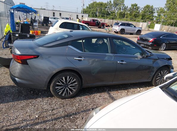 1N4BL4DV3PN385599 2023 NISSAN ALTIMA Gray Rear interior view