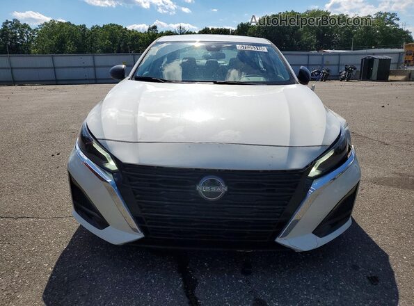 1N4BL4DV3RN434058 2024 NISSAN ALTIMA Белый Вид спереди