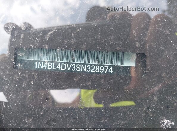 1N4BL4DV3SN328974 2025 NISSAN ALTIMA Red Вид підкапотного простору