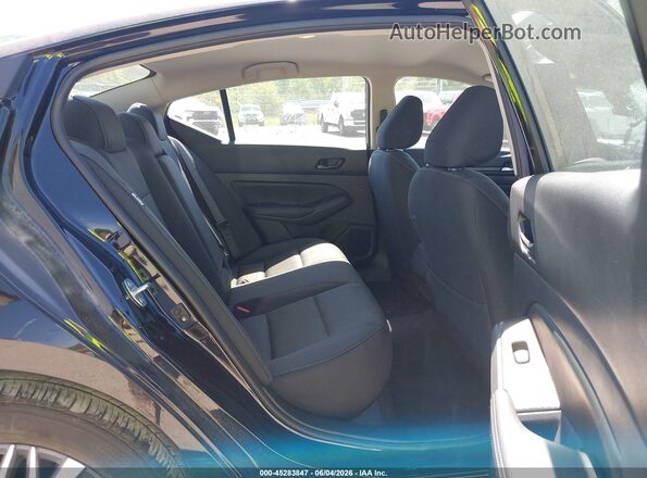 1N4BL4DV3SN402121 2025 NISSAN ALTIMA Black Widok naklejki z numerem VIN