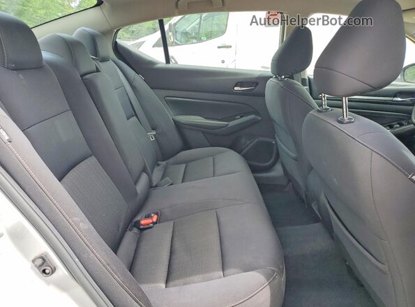 1N4BL4DV4MN352428 2021 NISSAN ALTIMA Silver უკანა სავარძლების ხედი