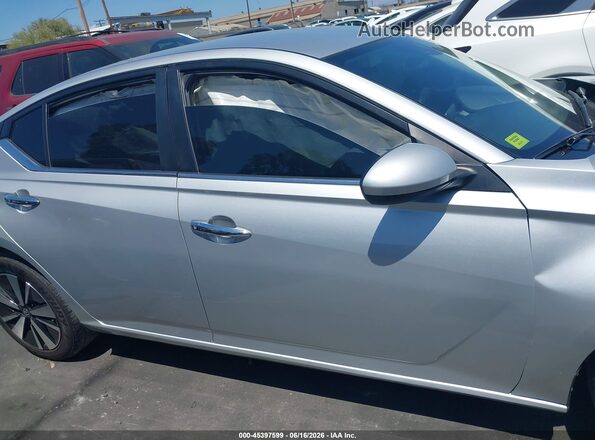 1N4BL4DV4NN308317 2022 NISSAN ALTIMA Silver 360 interior view