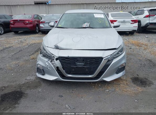 1N4BL4DV4NN308317 2022 NISSAN ALTIMA Silver Rear interior view