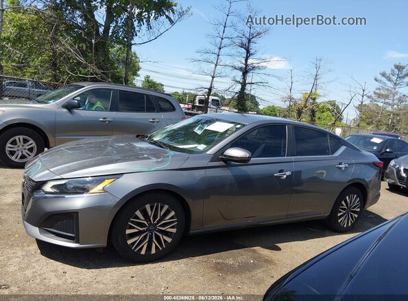 1N4BL4DV4PN324052 2023 NISSAN ALTIMA Gray Widok wnętrza 360 stopni