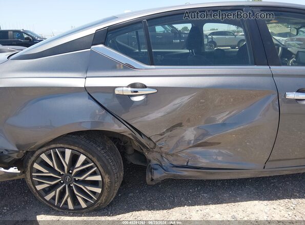 1N4BL4DV4RN334728 2024 NISSAN ALTIMA Gray Widok naklejki z numerem VIN