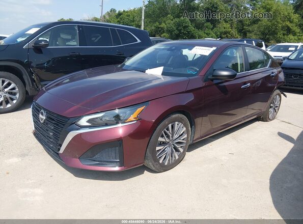 1N4BL4DV4SN326036 2025 NISSAN ALTIMA Maroon Առջևի ձախ երեք քառորդ տեսարան