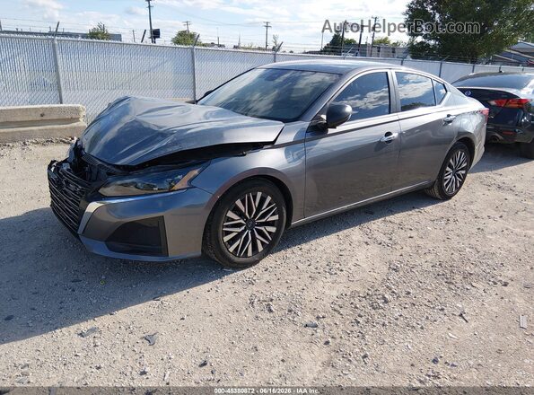 1N4BL4DV5RN384568 2024 NISSAN ALTIMA Silver Vista tres cuartos delantera izquierda