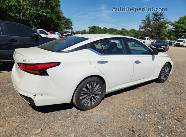 1N4BL4DV5RN413809 2024 NISSAN ALTIMA White 