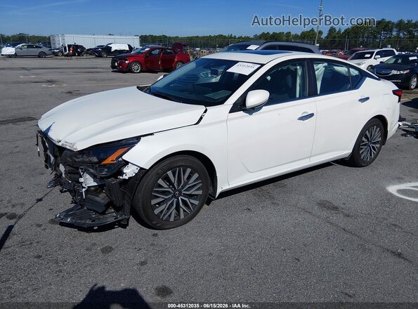 1N4BL4DV5RN426317 2024 NISSAN ALTIMA White Vista tres cuartos delantera izquierda