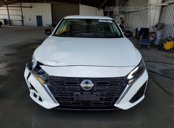 1N4BL4DV5SN357182 2025 NISSAN ALTIMA Белый Панорамный вид салона 360°