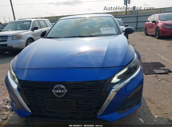 1N4BL4DV5SN393583 2025 NISSAN ALTIMA Blue Widok zestawu wskaźników