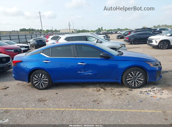 1N4BL4DV5SN393583 2025 NISSAN ALTIMA Blue Widok wnętrza z tyłu