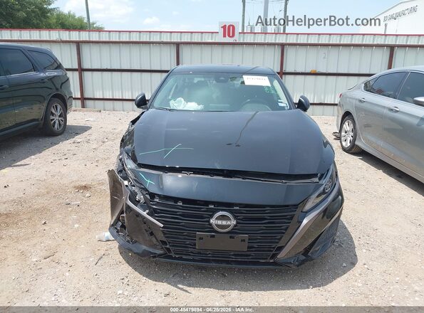 1N4BL4DV5TN315077 2026 NISSAN ALTIMA Black Widok deski rozdzielczej