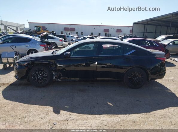 1N4BL4DV5TN334549 2026 NISSAN ALTIMA Black 360 interior view