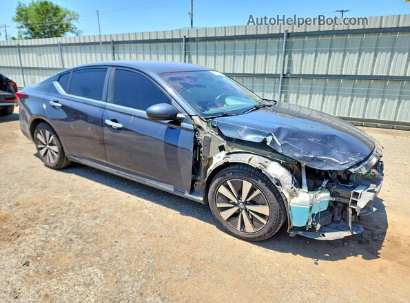 1N4BL4DV6MN329006 2021 NISSAN ALTIMA Черный Передняя правая четверть