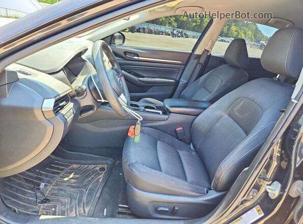 1N4BL4DV6MN329006 2021 NISSAN ALTIMA Черный Вид салона спереди