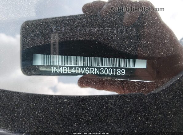 1N4BL4DV6RN300189 2024 NISSAN ALTIMA Gray ძრავის განყოფილების ხედი