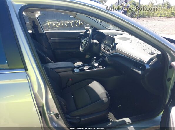 1N4BL4DV6RN390833 2024 NISSAN ALTIMA Silver Սալոնի դիմացի տեսք