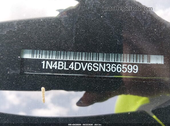 1N4BL4DV6SN366599 2025 NISSAN ALTIMA Silver Widok komory silnika